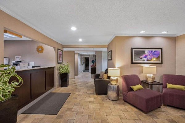 La Quinta Inn & Suites by Wyndham Little Rock North - Mccain Mall image 18
